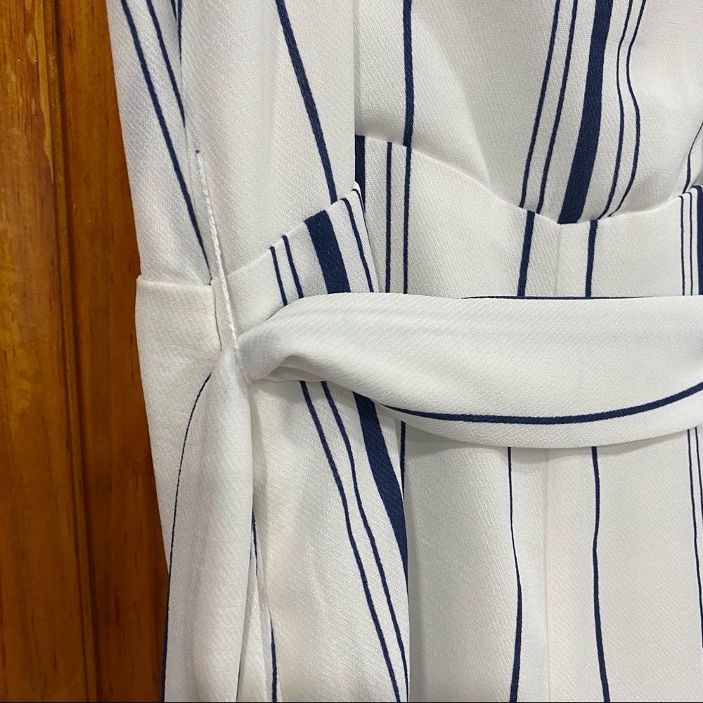 NWT J.O.A Crop Leg Jumpsuit - Picture 14 of 16